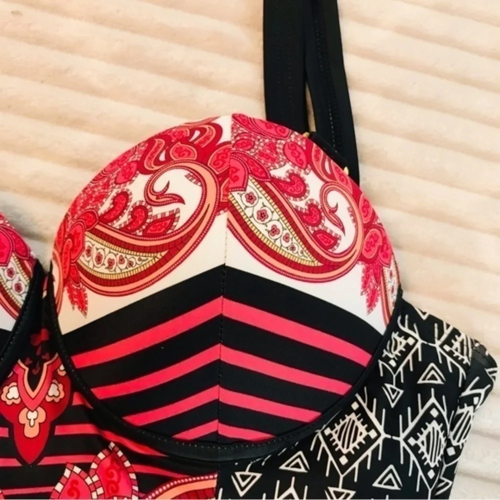 Swimsuits for All Mastermind Baroque Paisley Mirrored Underwire Swimsuit size 6